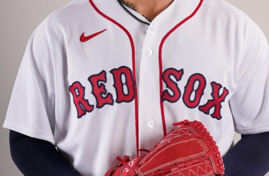 Fans May Criticize Fanatics, but They're Getting Red Sox Jerseys Right
