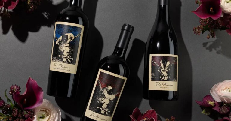 Find the Perfect Valentine’s Day Gift: Delight Them with a Red Blend They’ll Love