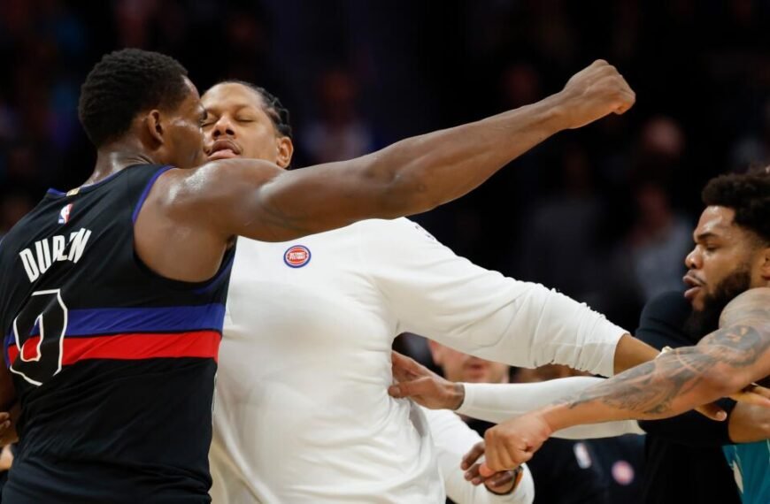 Four Players Sent Off Amid Skirmish in Pistons' Victory Against Hornets