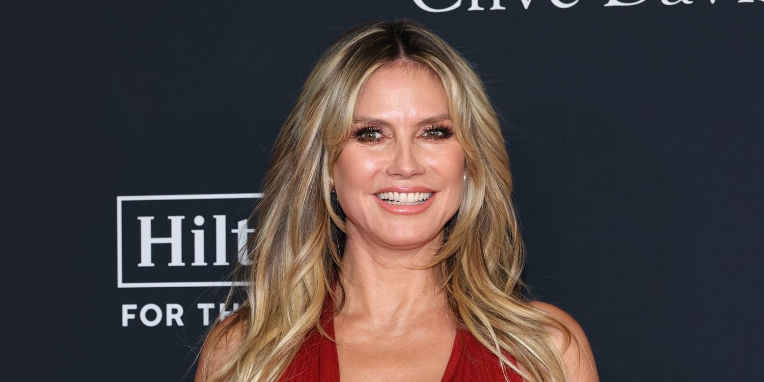 Heidi Klum Spotted Dancing in a Chic Chocolate Brown Bikini and Fun Straw Hat