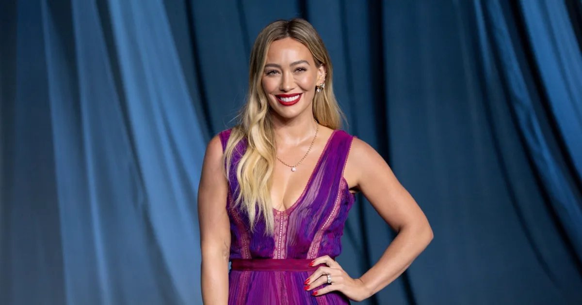 Hilary Duff Shines in NYC with Trousers – Here’s How I Style My Own