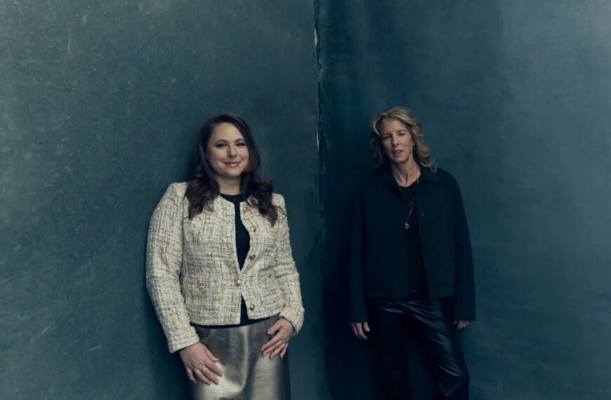 Incredible Woman Chess Player Takes Sundance by Storm with a Blindfolded Match Against Alec Baldwin