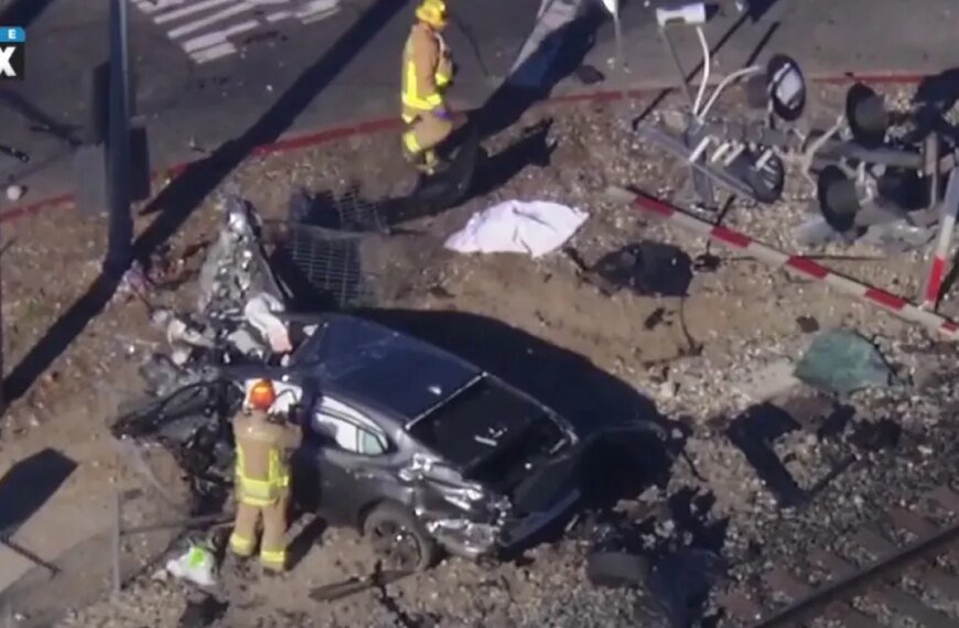 Investigation Underway into Tragic Metrolink Crash in Glendale