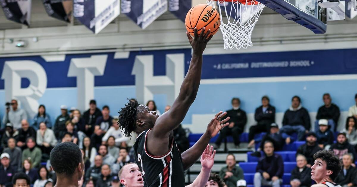 JSerra Shines in Division 1 Playoffs: A Look at the Latest Basketball Highlights