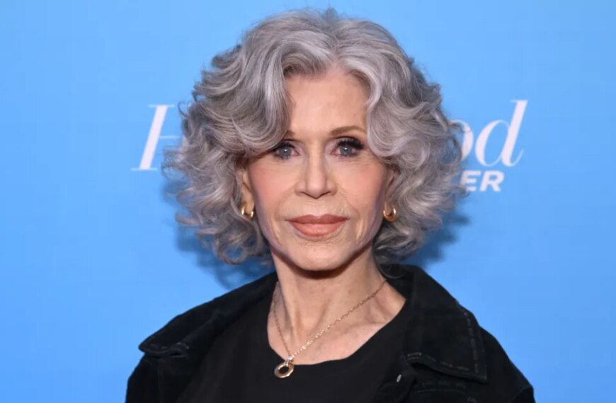Jane Fonda Swears by This $18 Moisturizer That Leaves Skin Looking Great
