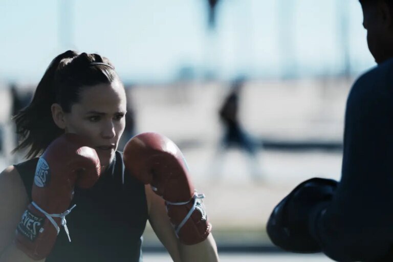 Jennifer Garner Shares Insights on the Intense Fight Scene and Hannah-Bailey's Relationship Journey in Season 2 Premiere of 'The Last Thing He Told Me'