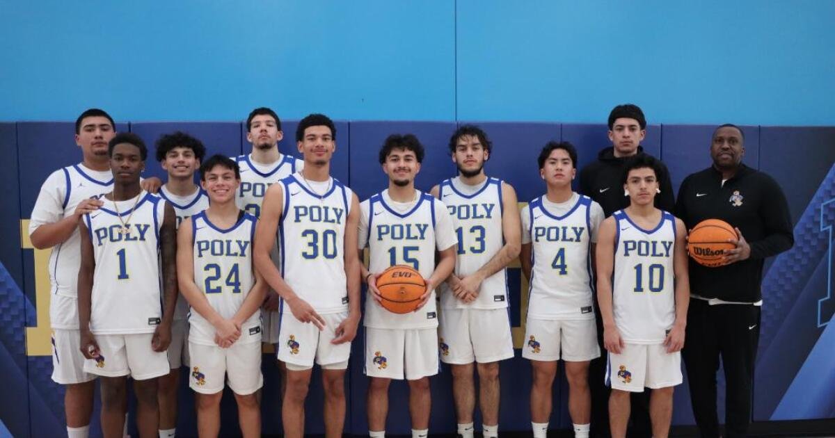 Joe Wyatt's Insights Lead Sun Valley Poly to Another East Valley League Championship