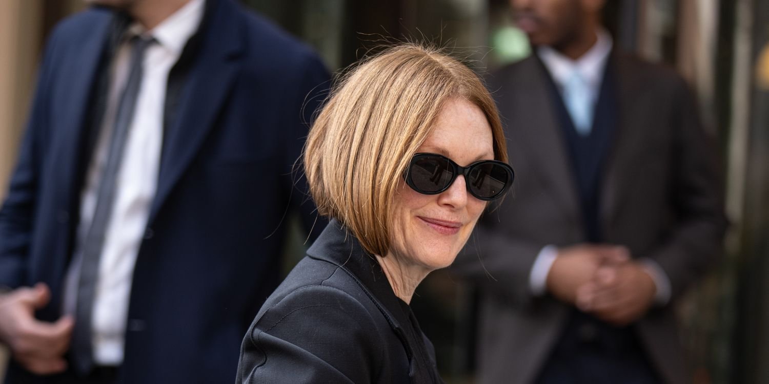 Julianne Moore’s Chic Style and '90s Sunglasses Bring Back Carolyn Bessette-Kennedy Vibes at Milan Fashion Week