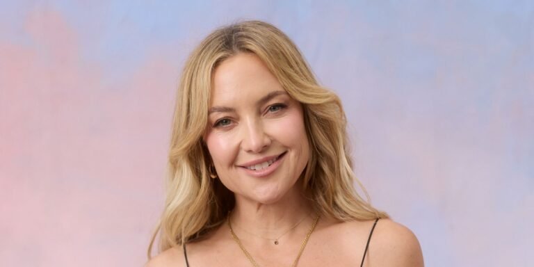 Kate Hudson Embraces the Peplum Trend with Bold Black Lace and Unique Balloon Pants