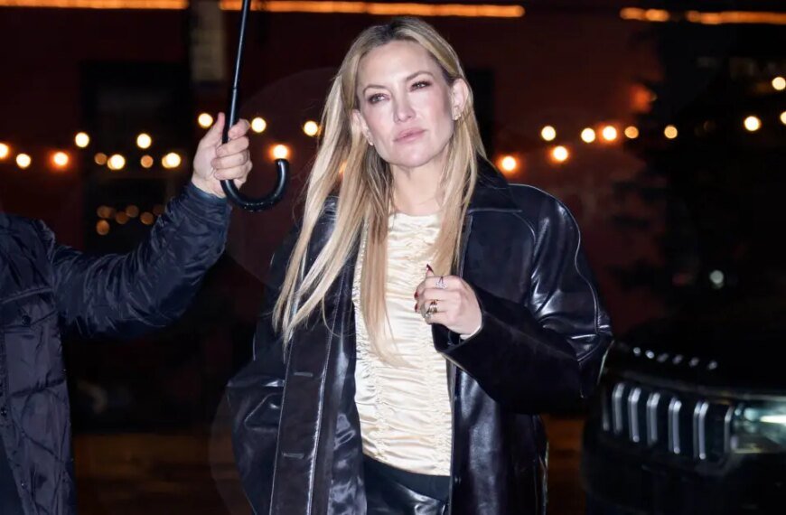 Kate Hudson’s Stylish Leather Trench Coat Brings Back ’90s Supermodel Vibes