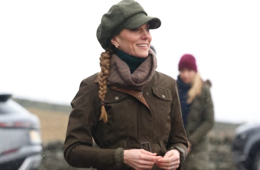 Kate Middleton’s Popular Utility Jacket Is Sold Out, But You Can Still Grab This Affordable $53 Alternative