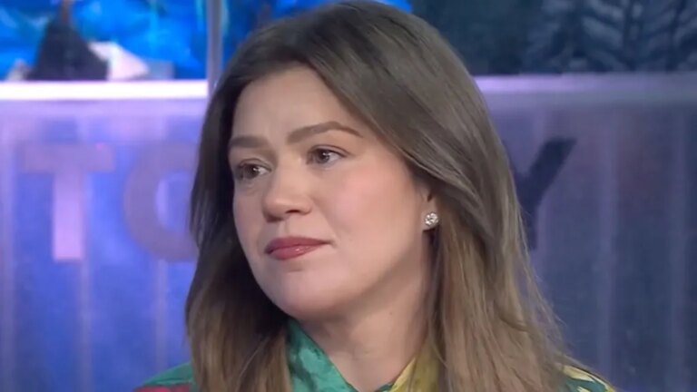 Kelly Clarkson Shares Her Decision to End Her Talk Show and Why It Wasn’t Easy