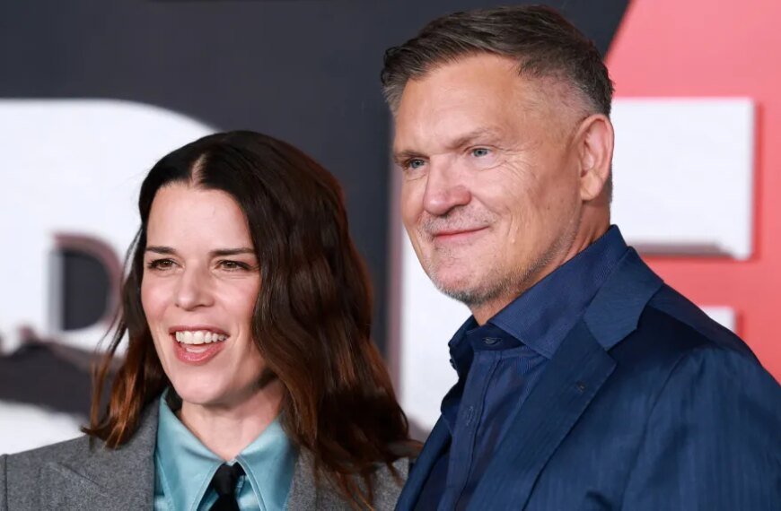 Kevin Williamson Discusses the "Free Palestine" Protest at the "Scream 7" Premiere: A Conversation About Voices That Matter