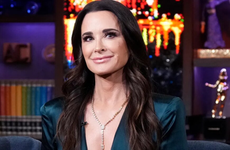 Kyle Richard Shares Adorable PJs That Make You Feel Beautiful on Valentine’s Day