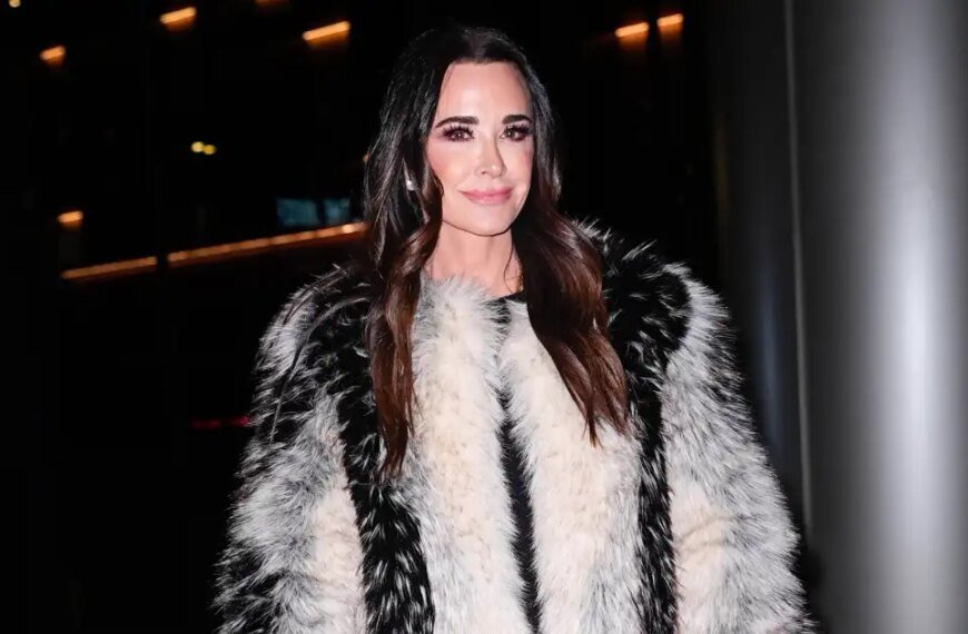Kyle Richards Shows Why You Might Want to Ditch Jeans at Night for These Stylish Pants