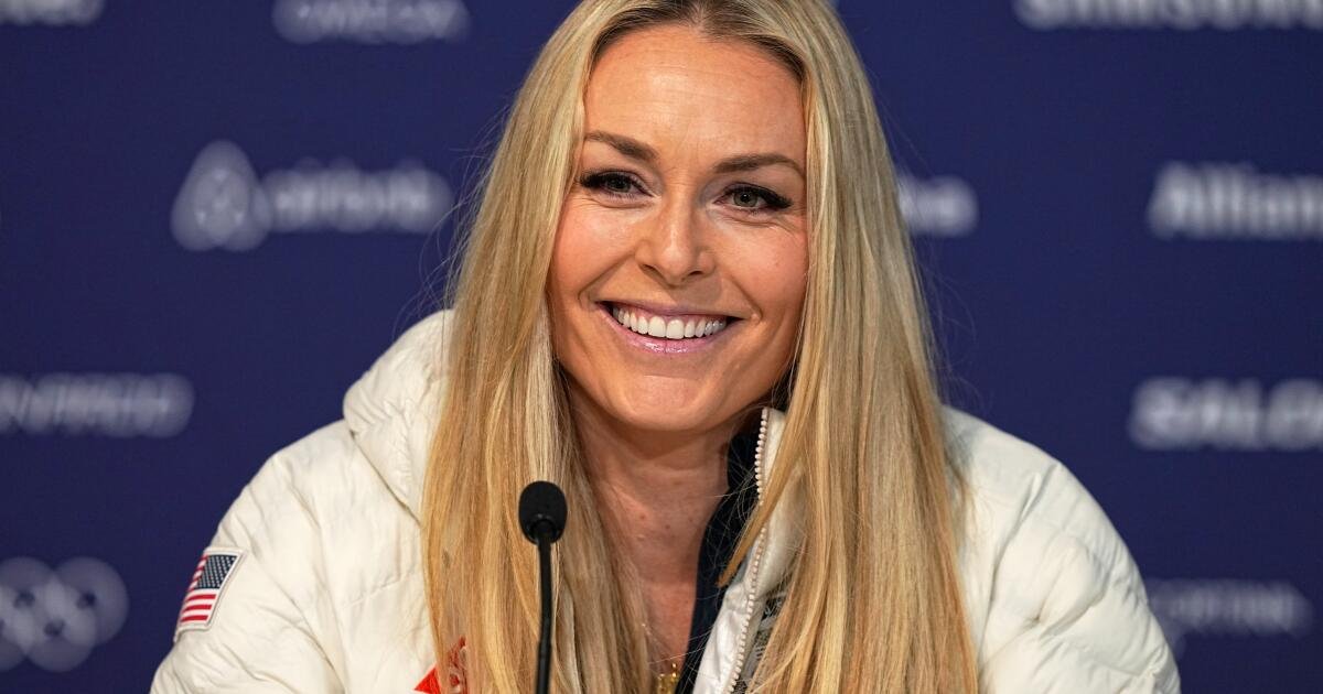 Lindsey Vonn to Compete in Winter Olympics with Torn ACL: Here's What She's Saying