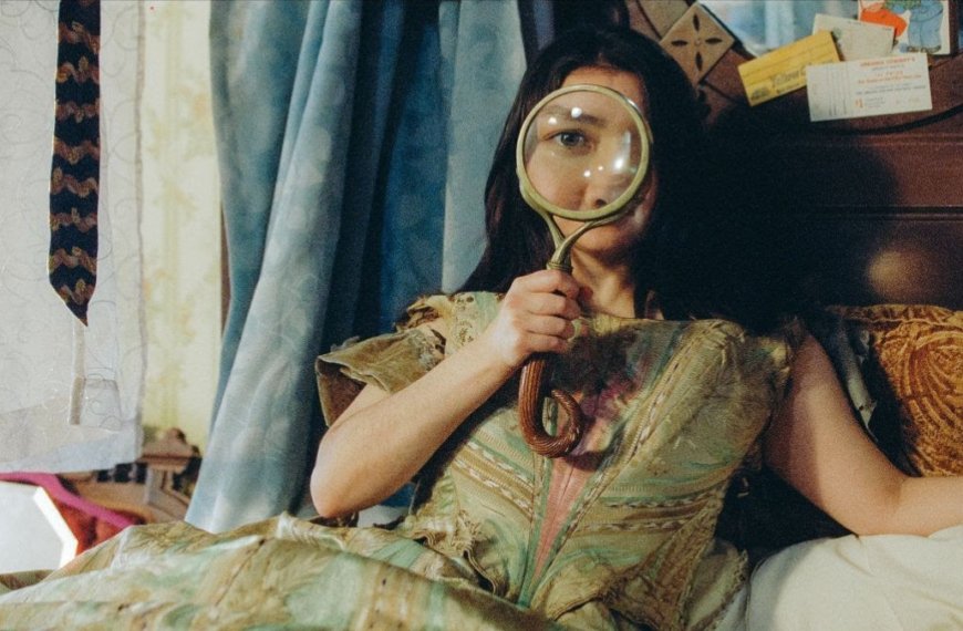 Mitski Shares Exciting News About Her 2026 Tour and New Song "I'll Change for You"