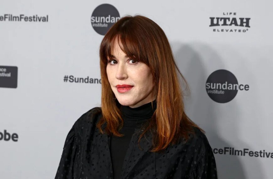 Molly Ringwald Shares Her Thoughts on Not Remaking John Hughes Movies