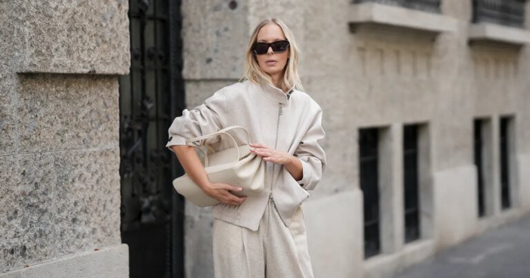 My Monthly Travel Routine: 17 Comfy Outfit Sets I Love to Wear Again and Again