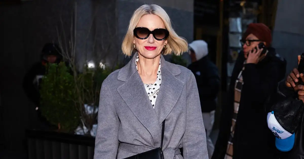 Naomi Watts Switched to This Affordable $30 Crossbody Bag and We're Loving It
