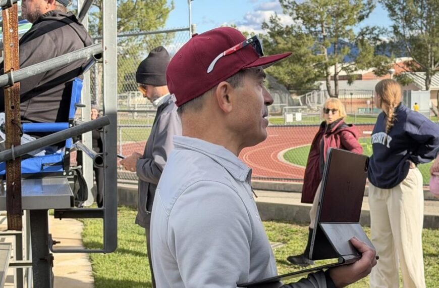 Navigating High School Baseball Games: A Parent's Guide to Juggling It All