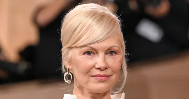 Pamela Anderson's Stylish Light Blue Puffer Jacket Looks Great—Check Out This Even Better Option from Amazon