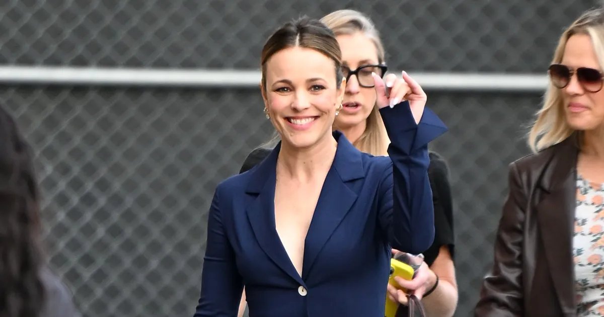 Rachel McAdams Swaps Jeans for a Flattering Denim Dress – Check Out This Cozy Alternative