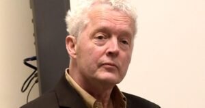 Remembering Pete Finney: Celebrated Steel Guitarist with Patty Loveless and Reba McEntire Passes Away at 70