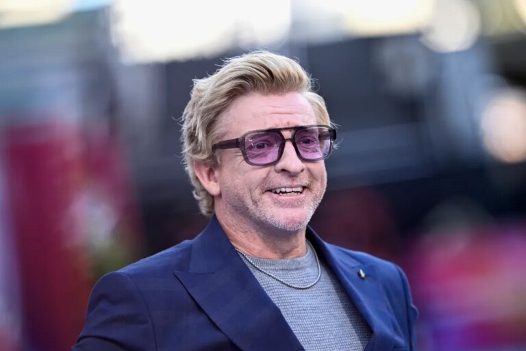 Rhys Darby from 'Our Flag Means Death' Joins CBS Pilot 'Regency' as Heir to a Cheese Fortune