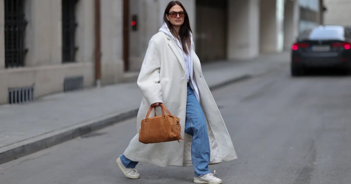 Say Goodbye to Boots: Cozy Rich Mom Sneakers Perfect for Winter, Spring, and Summer