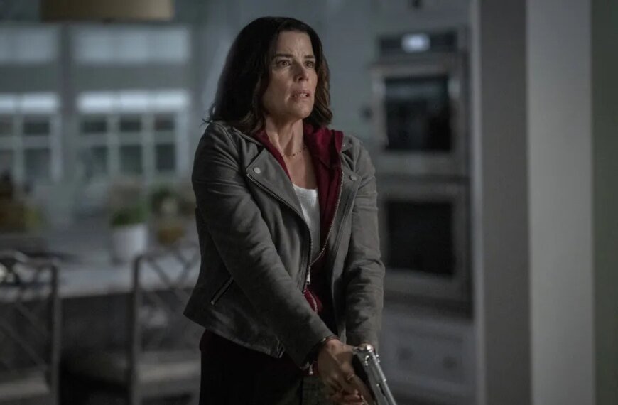 Scream 7 Review: Neve Campbell Returns for a Fun and Nostalgic Horror Sequel