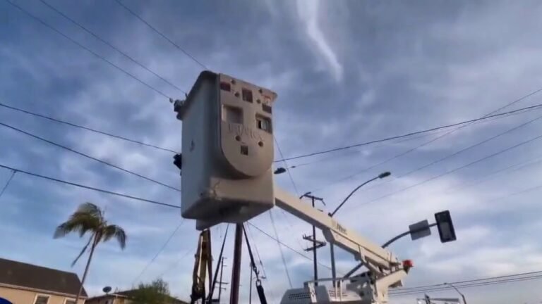 Semi-truck Collides with Cherry Picker Worker in Redondo Beach, Resulting in Serious Injuries