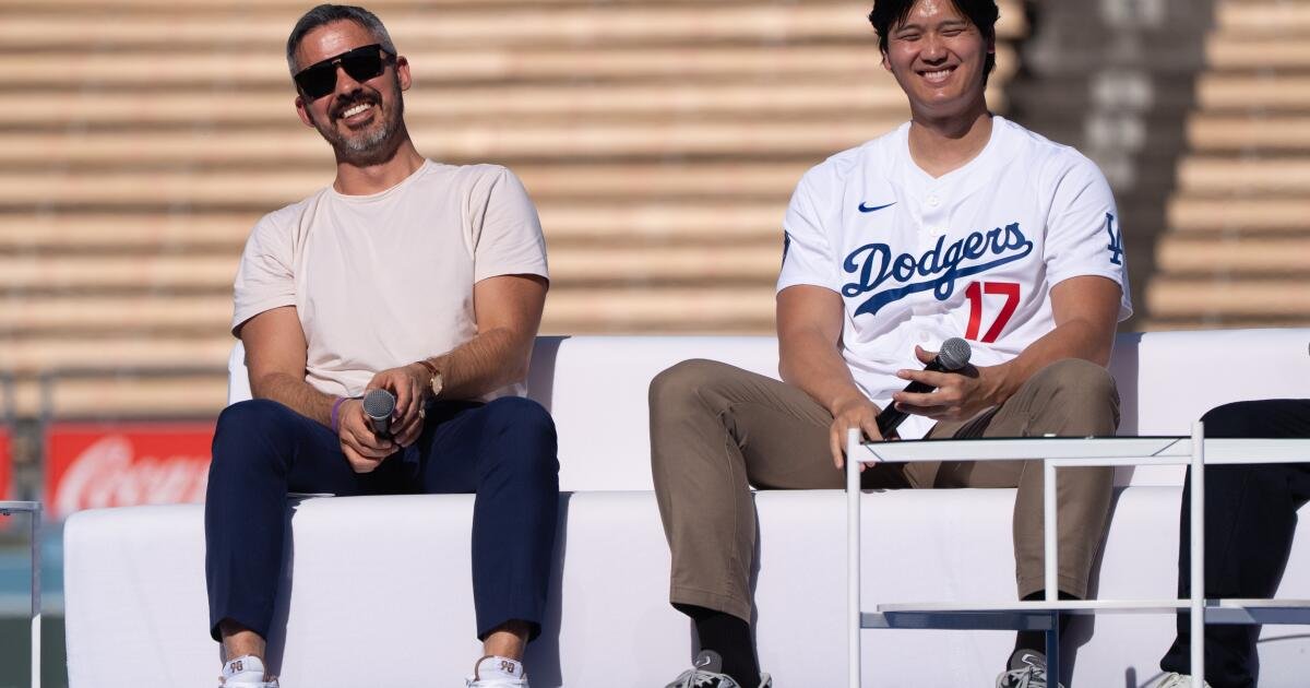 Stephen Nelson: A Meaningful Connection to Dodgers Fans and His Perspective on Memories