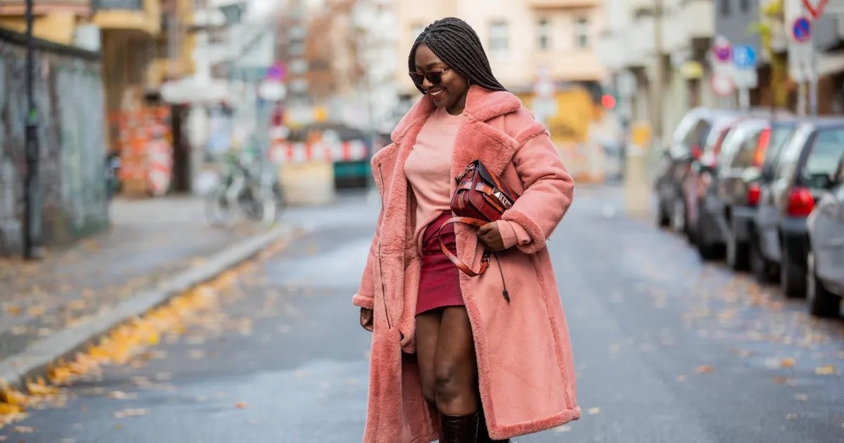 Sweaters That Look Great on Larger Busts: Comfortable Styles You’ll Love Starting at Just $8