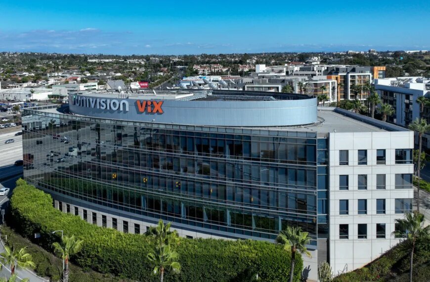 TelevisaUnivision Reflects on a Year of Change with Mixed Q4 Results and Future Ad Sales Concerns