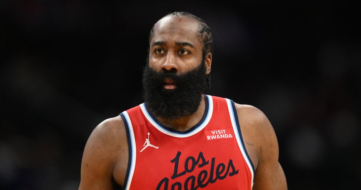 Ty Lue and Clippers Players Share Their Thoughts on the Rumors About James Harden's Trade