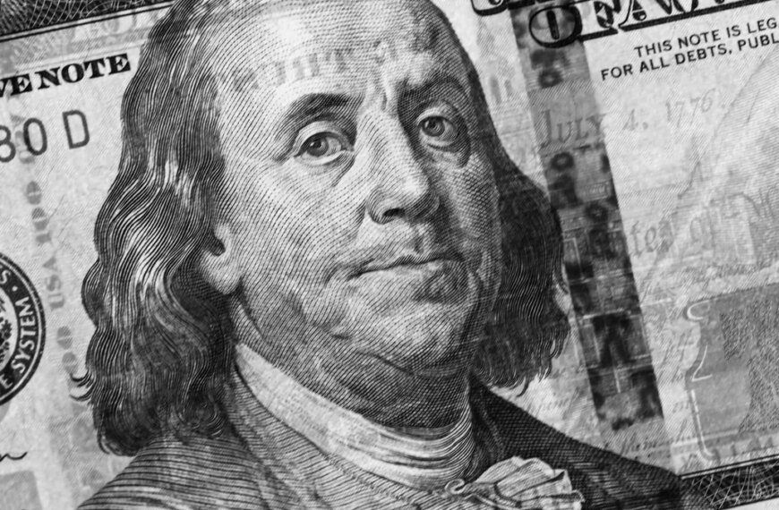 Who is Responsible for the Fake $100 Bills Contaminated with White Powder in Irvine?