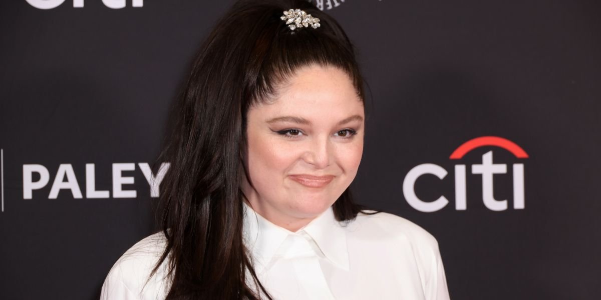 Meg Stalter Shows Off Her Bold New Hair Color at the 2026 Actor Awards