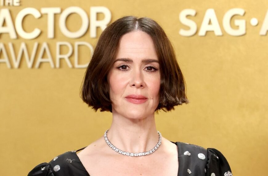 Sarah Paulson Ditches Her Classic Sleek Hair for a Charming French Girl Look at the Actor Awards