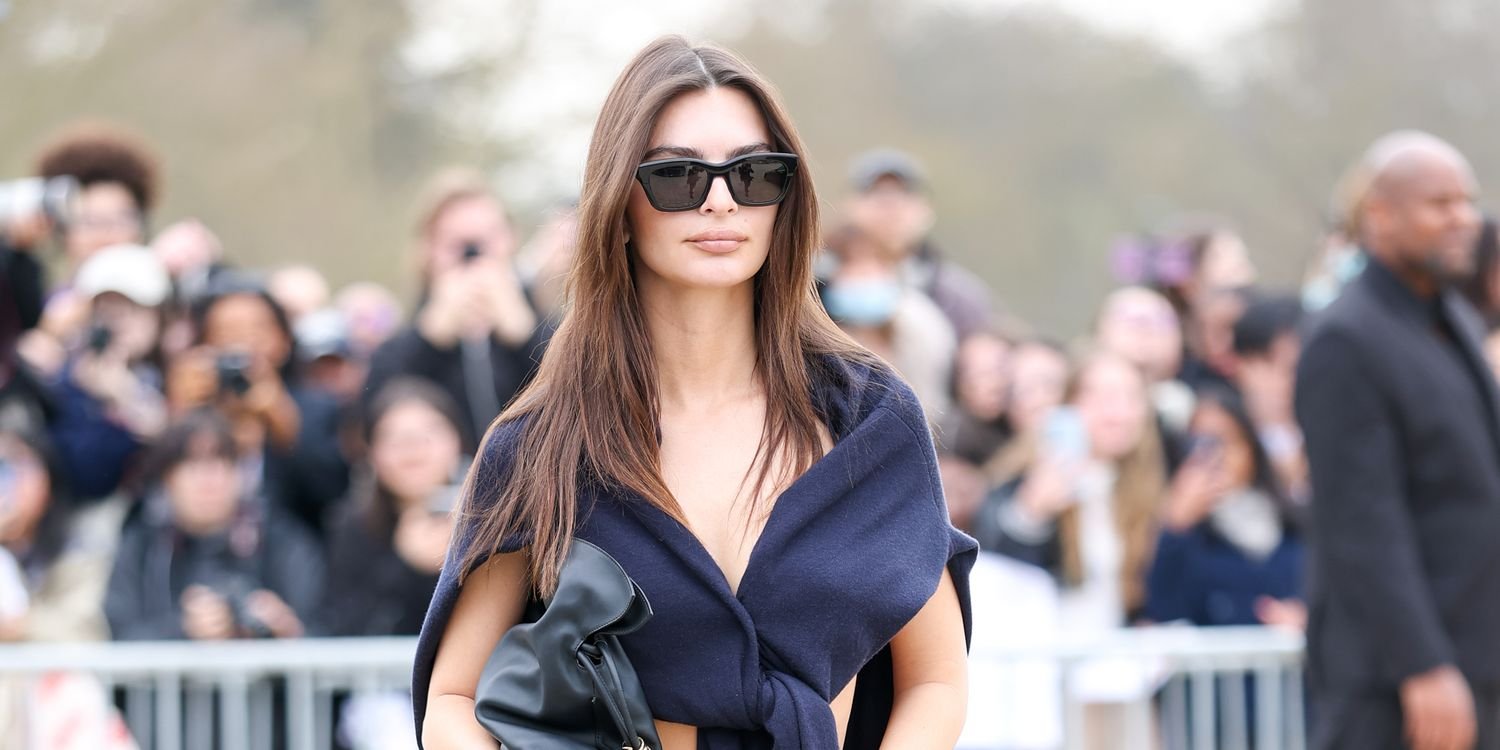 Emily Ratajkowski Wears a Cardigan Over Her Shoulders for an Effortless Look
