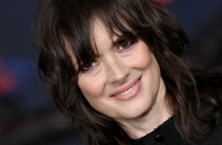 Winona Ryder Debuts a Fresh Mullet Haircut at Paris Fashion Week