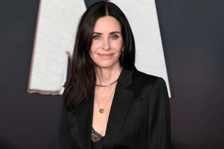 Courteney Cox's Favorite Luxurious Body Wash is on Sale at Nordstrom