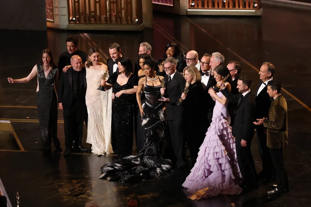 Oscars: A Heartfelt Celebration of Original Filmmaking, Warner Bros, and the Hollywood Spirit in Uncertain Times – Hammond Analysis