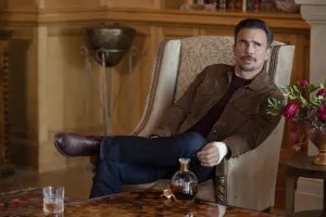 Juan Pablo Raba as Joaquin