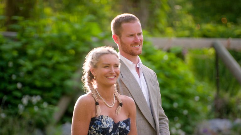 Age of Attraction Returns for a Second Season on Netflix