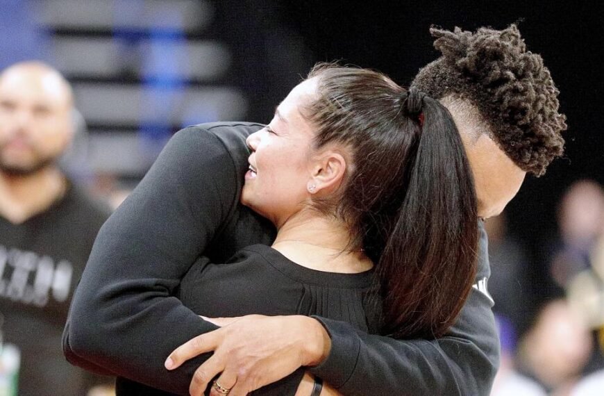 Alicia Komaki Named Girls’ Basketball Coach of the Year at Sierra Canyon