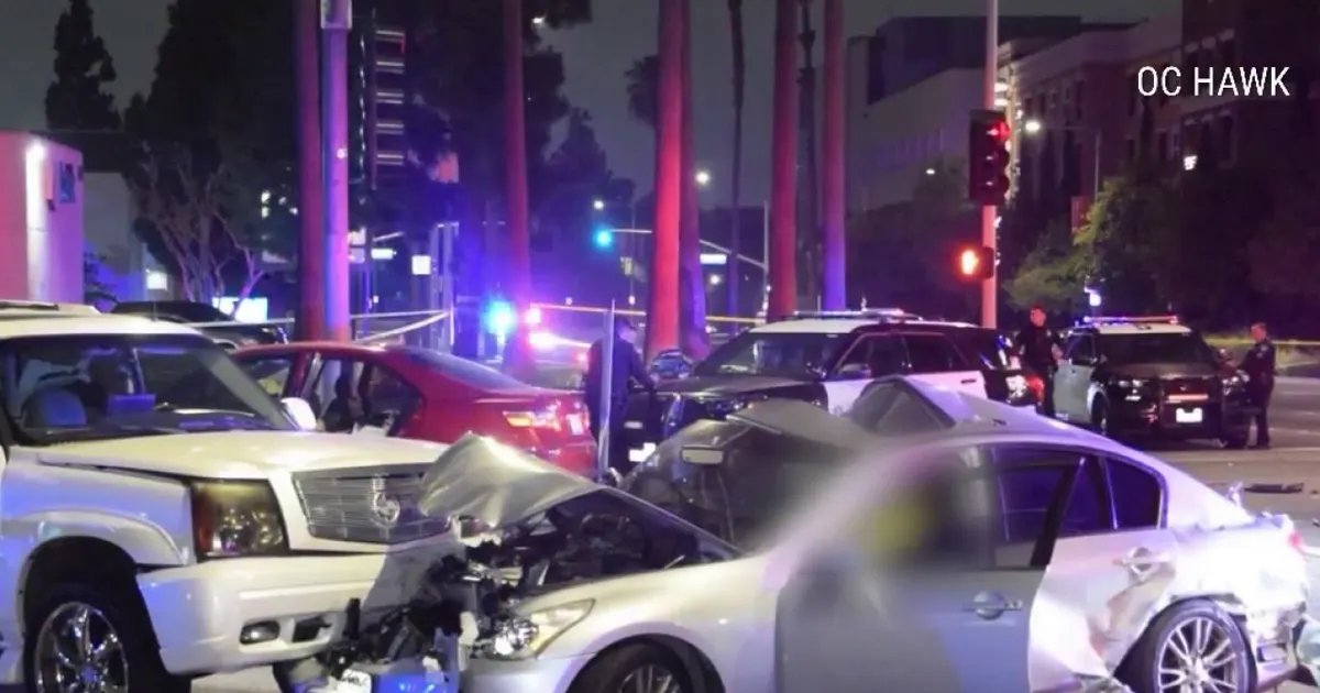 Anaheim Car Crash Results in 2 Fatalities and Multiple Serious Injuries