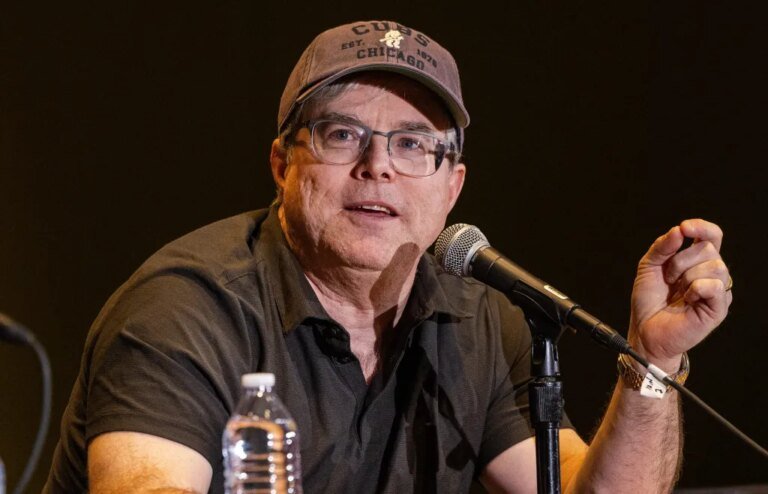 Andy Weir Clarifies His Comments to Alex Kurtzman About 'Star Trek'