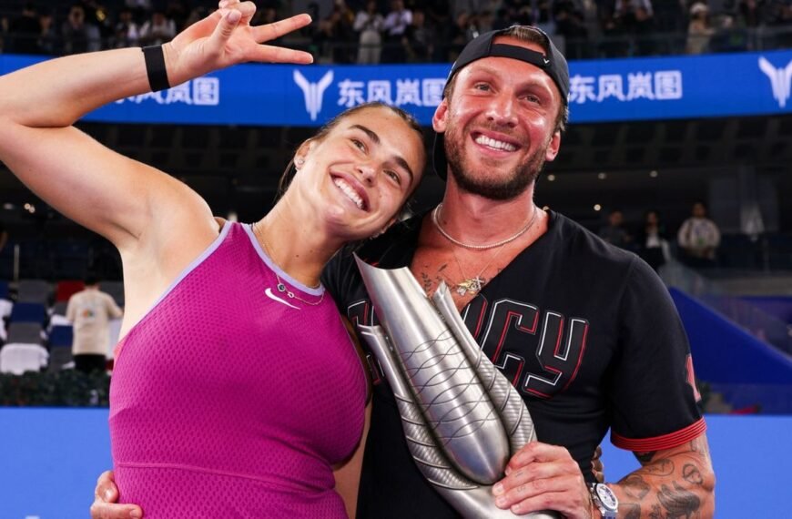 Aryna Sabalenka Celebrates Her Engagement with a Wedding Veil and Bouquet Toss