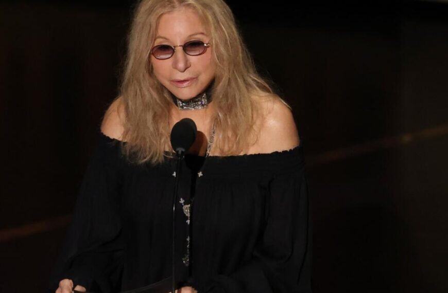 Barbra Streisand Pays Tribute to Robert Redford in Heartfelt Oscars Performance